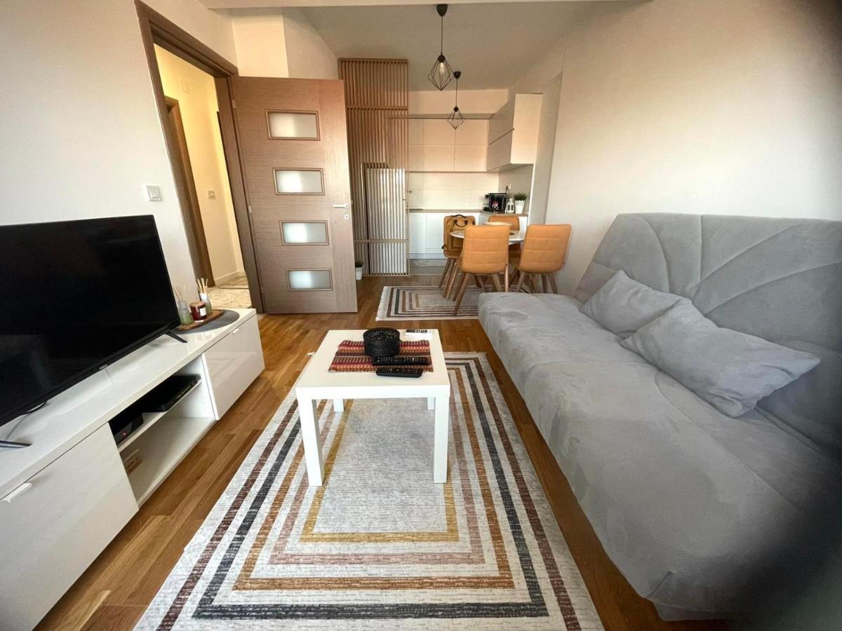 Apartman Nikol クマノヴォ エクステリア 写真